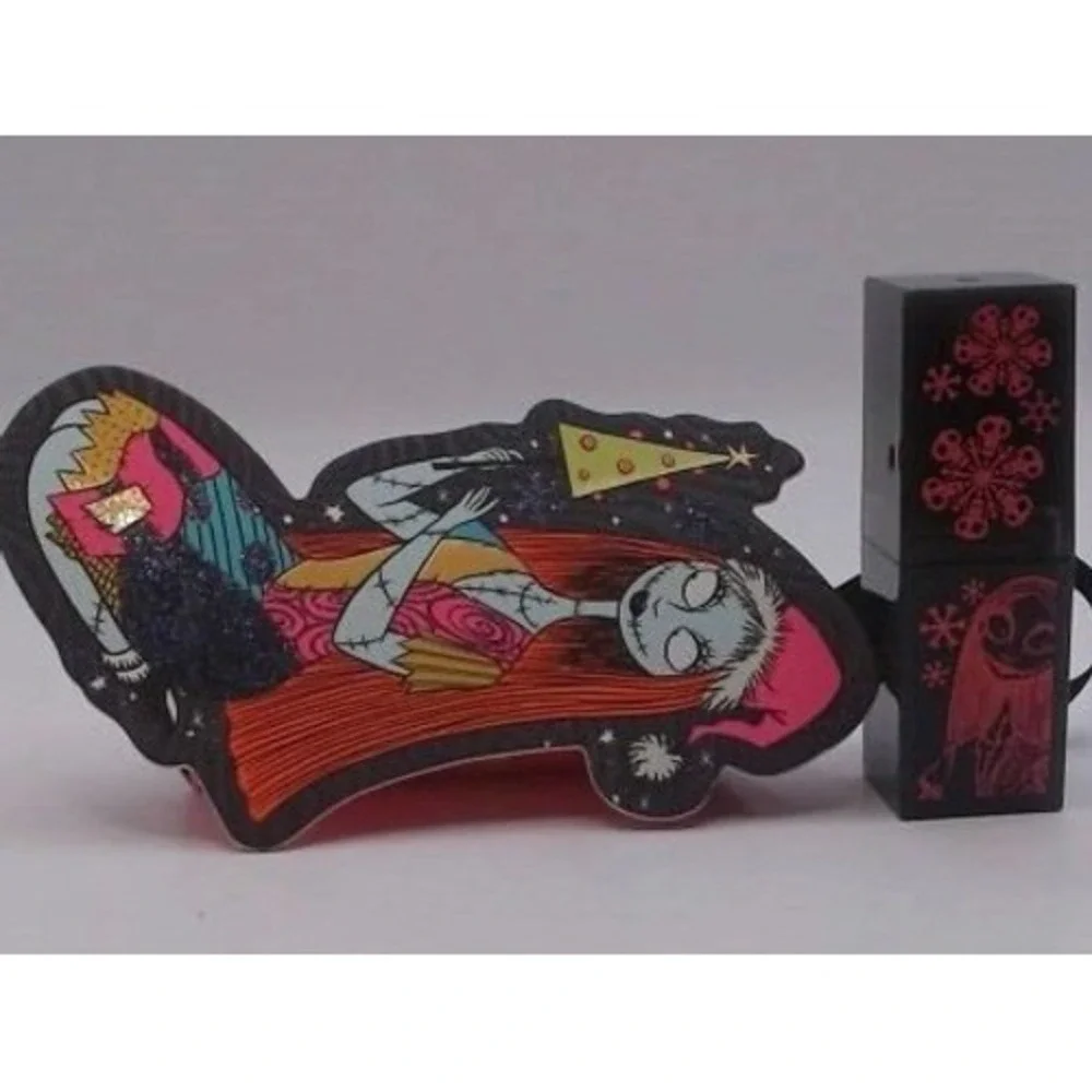 ColourPo-Disney - The Nightmare Before Christmas, Creme Lux Lipstick,Silly, BNIB